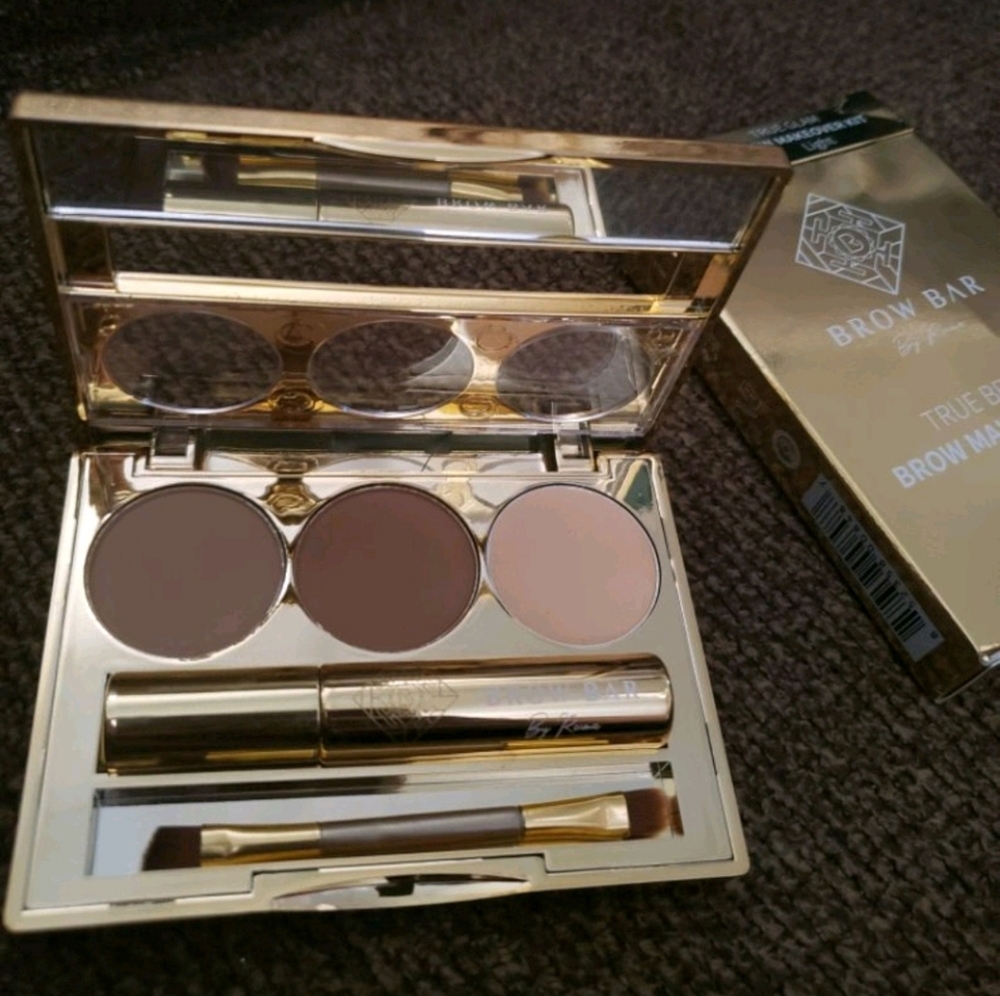 -SOLD- Brow Bar - True Brow Makeover by Reema